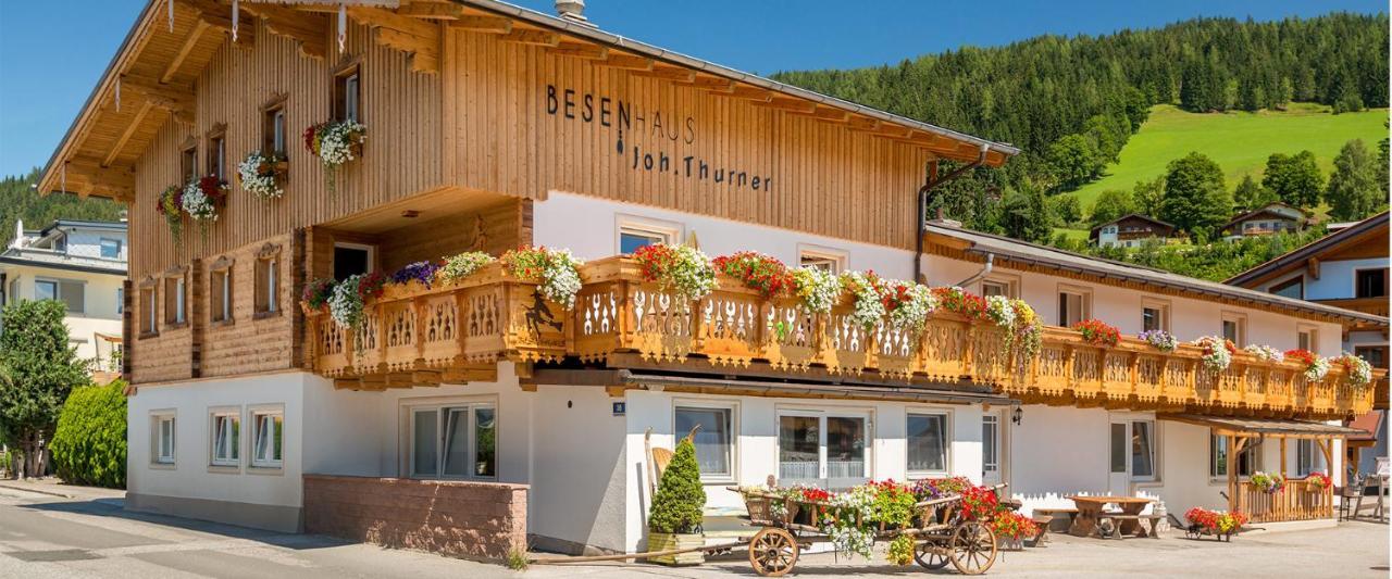 Alpenhostel "Das Besenhaus" Altenmarkt im Pongau Ngoại thất bức ảnh