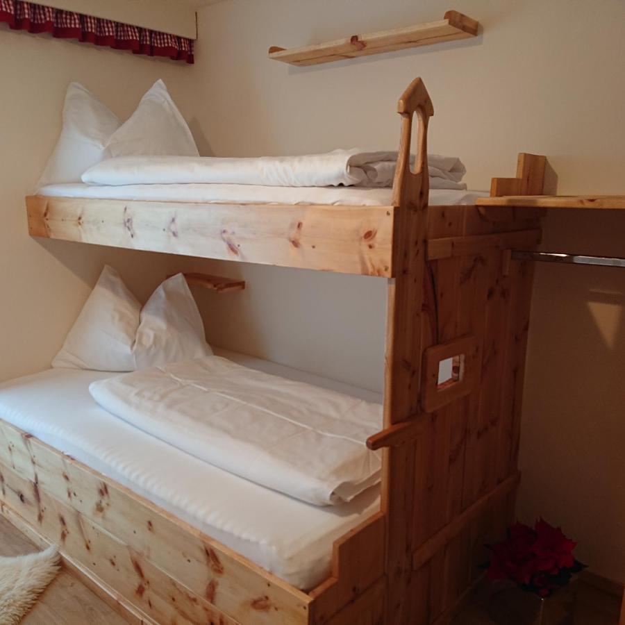Alpenhostel "Das Besenhaus" Altenmarkt im Pongau Ngoại thất bức ảnh