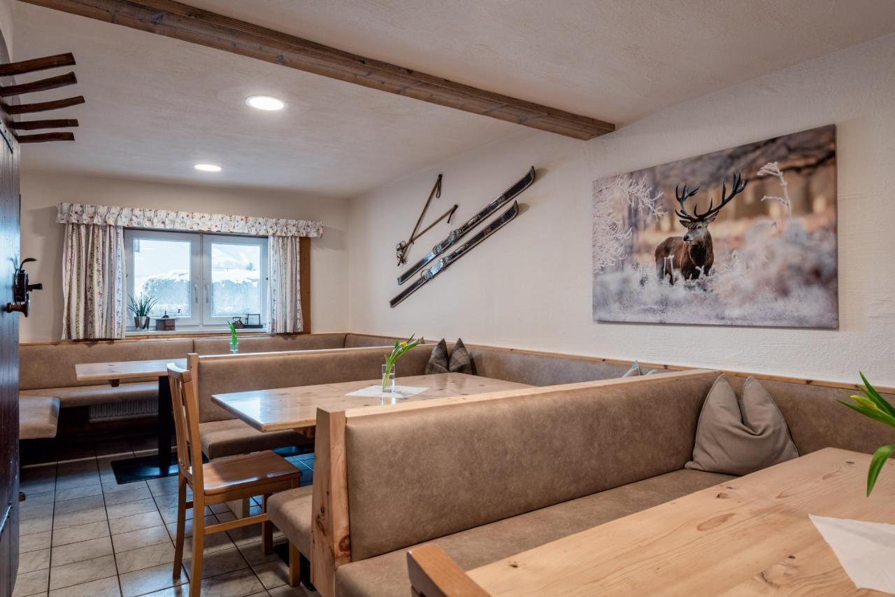 Alpenhostel "Das Besenhaus" Altenmarkt im Pongau Ngoại thất bức ảnh