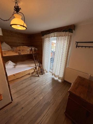 Alpenhostel "Das Besenhaus" Altenmarkt im Pongau Ngoại thất bức ảnh